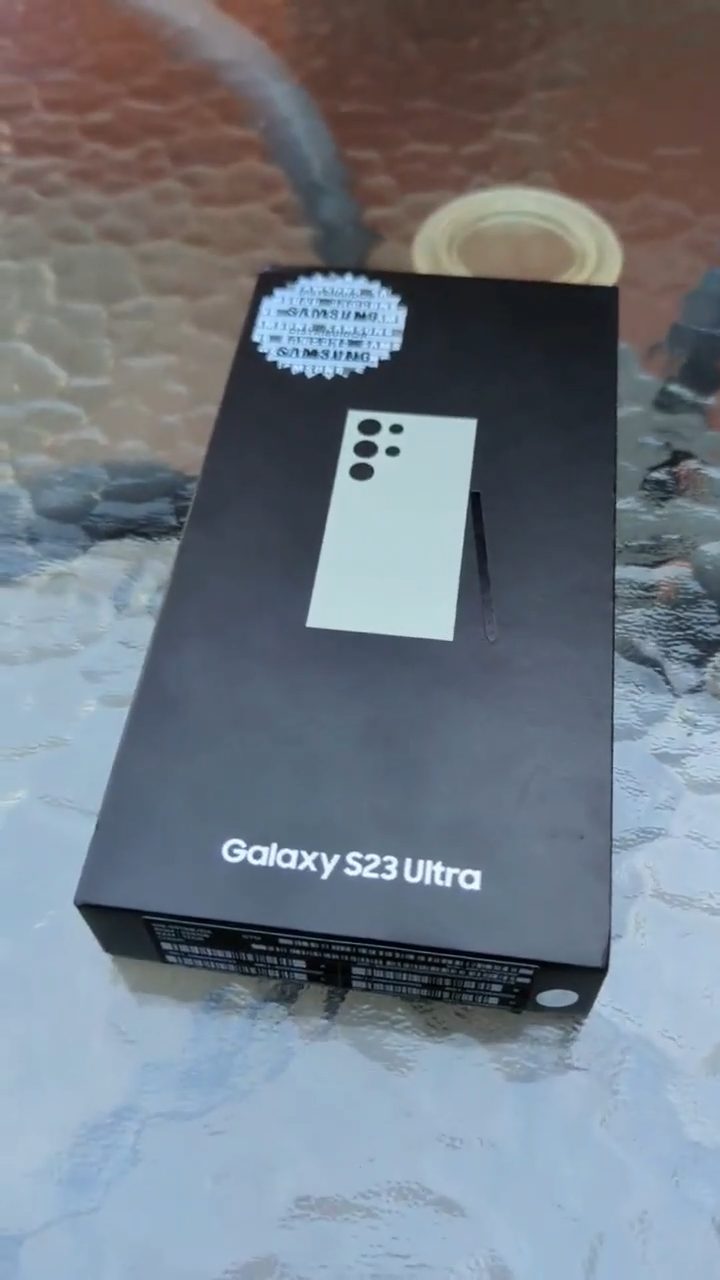 Samsung Galaxy S23 Ultra 1TB - фотография