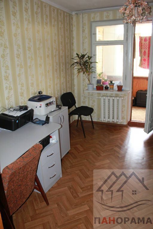 Продам отличную 3-х квартиру возле моря в Севастополе (б. Стрелецкая) - фотография