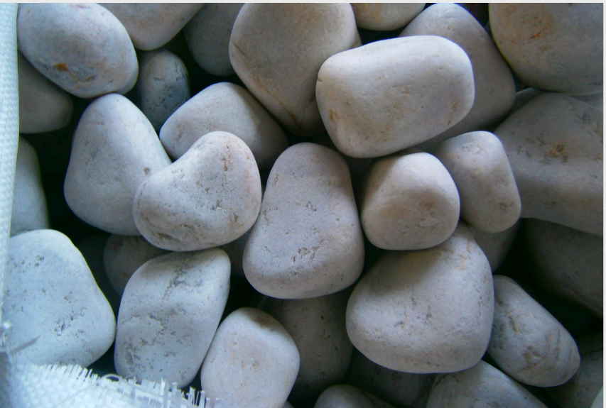 Камни для бани и сауны. - фотография