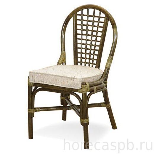 Плетеные стулья и кресла. - фотография